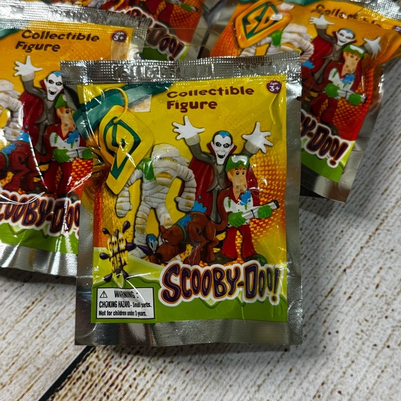 Scooby-Doo Goo Crew Collectible Figure Blind Bag NEW SEALED Lot of 8 - Picture 2 of 4